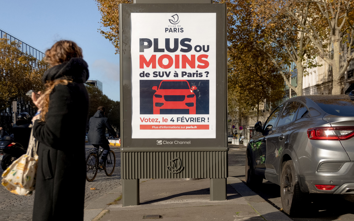 You are currently viewing Pour ou contre la création d’un tarif spécifique pour le stationnement des voitures individuelles lourdes, encombrantes, polluantes ? 